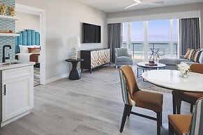 Cirque St. Armands Beachside