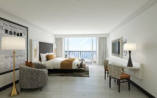 Cirque St. Armands Beachside