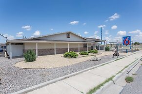 Motel 6 Lordsburg, NM