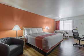 Motel 6 Lordsburg, NM