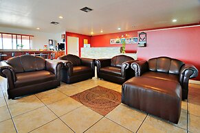 Motel 6 Lordsburg, NM