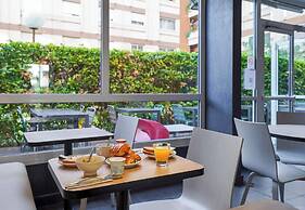 B&B HOTEL Marseille Prado Parc des expositions