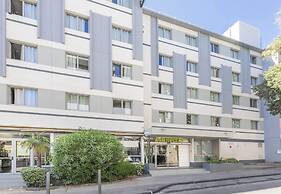 B&B HOTEL Marseille Prado Parc des expositions