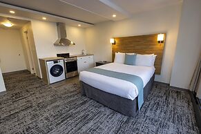 Highliner Hotel & Conference Centre