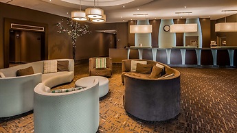 Best Western Plus Guildwood Inn