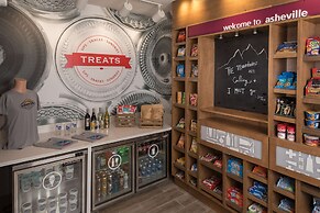 Hampton Inn & Suites Asheville Biltmore Village