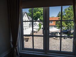 Hotel Knudsens Gaard