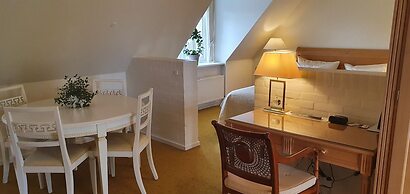 Hotel Knudsens Gaard