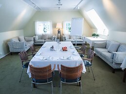 Hotel Knudsens Gaard