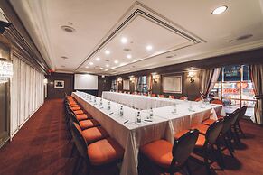 The Michelangelo Hotel