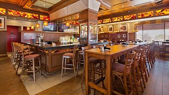 Best Western Plus Lamplighter Inn & Conference Centre