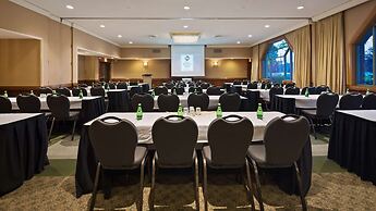 Best Western Plus Lamplighter Inn & Conference Centre