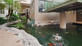 Best Western Plus Lamplighter Inn & Conference Centre