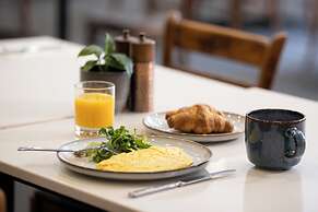 The Sydney Boulevard Hotel