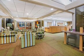 La Quinta Inn & Suites by Wyndham Seattle Sea-Tac Airport