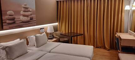 Coral Hotel Athens