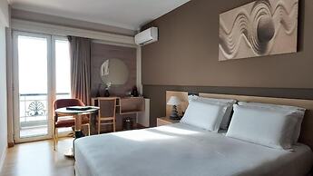 Coral Hotel Athens