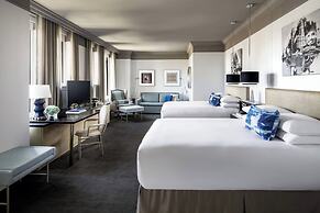 The Blackstone, Autograph Collection