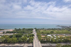 The Blackstone, Autograph Collection