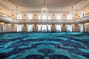 The Blackstone, Autograph Collection