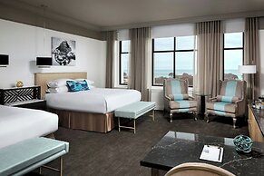 The Blackstone, Autograph Collection