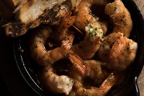 The Blackstone, Autograph Collection