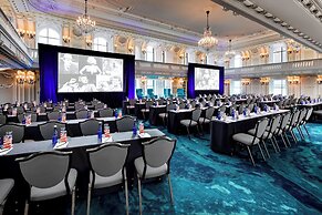 The Blackstone, Autograph Collection