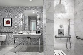 The Blackstone, Autograph Collection