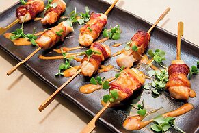 The Blackstone, Autograph Collection