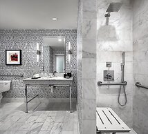 The Blackstone, Autograph Collection