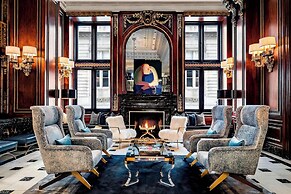 The Blackstone, Autograph Collection