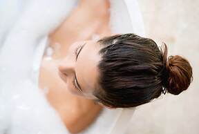 The Blackstone, Autograph Collection