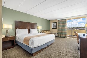 Forest Park Hotel by MDR