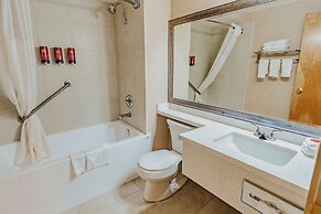 SureStay Plus by Best Western Coquitlam