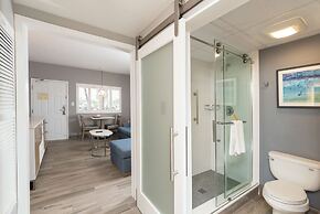 DoubleTree Suites by Hilton Melbourne Beach Oceanfront