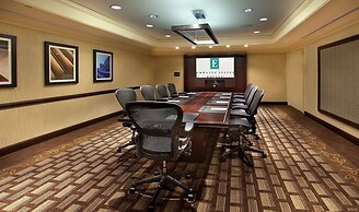Embassy Suites by Hilton Washington DC Chevy Chase Pavilion