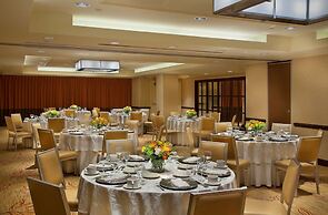 Embassy Suites by Hilton Washington DC Chevy Chase Pavilion