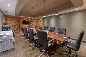 Best Western Parkway Inn & Conference Centre