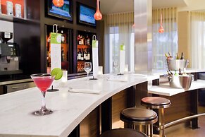 Courtyard by Marriott Fresno