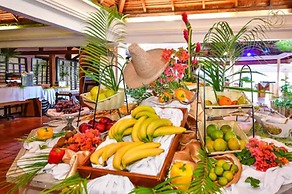 Hotel Bakoua Les Trois Ilets