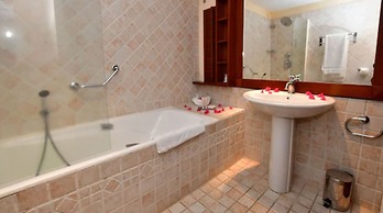 Hotel Bakoua Les Trois Ilets
