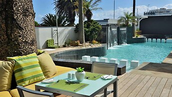 Peninsula All-Suite Hotel by Dream Resorts