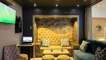 Peninsula All-Suite Hotel by Dream Resorts