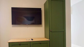 Peninsula All-Suite Hotel by Dream Resorts