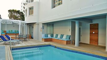 Peninsula All-Suite Hotel by Dream Resorts