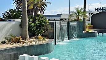 Peninsula All-Suite Hotel by Dream Resorts