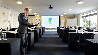 Peninsula All-Suite Hotel by Dream Resorts