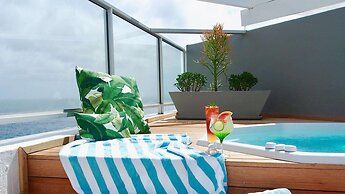 Peninsula All-Suite Hotel by Dream Resorts