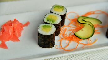 Peninsula All-Suite Hotel by Dream Resorts