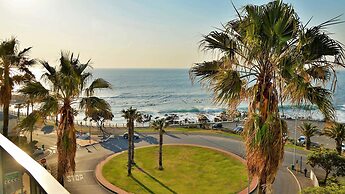 Peninsula All-Suite Hotel by Dream Resorts